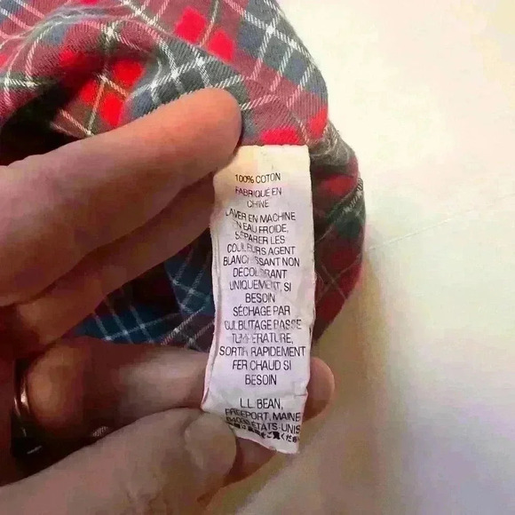 LLBEAN woman’s plaid flannel button up top- Size Large - Picture 5 of 9